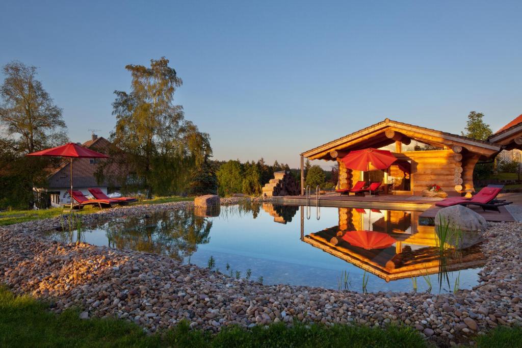 Hotel Konradshof Seewald Exterior photo